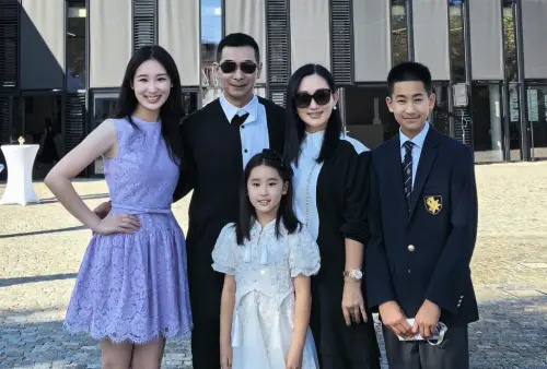 ▲趙文卓大女兒趙子儀高中畢業，她所就讀的名校一年學費超過500萬元台幣。（圖／翻攝自趙文卓微博）