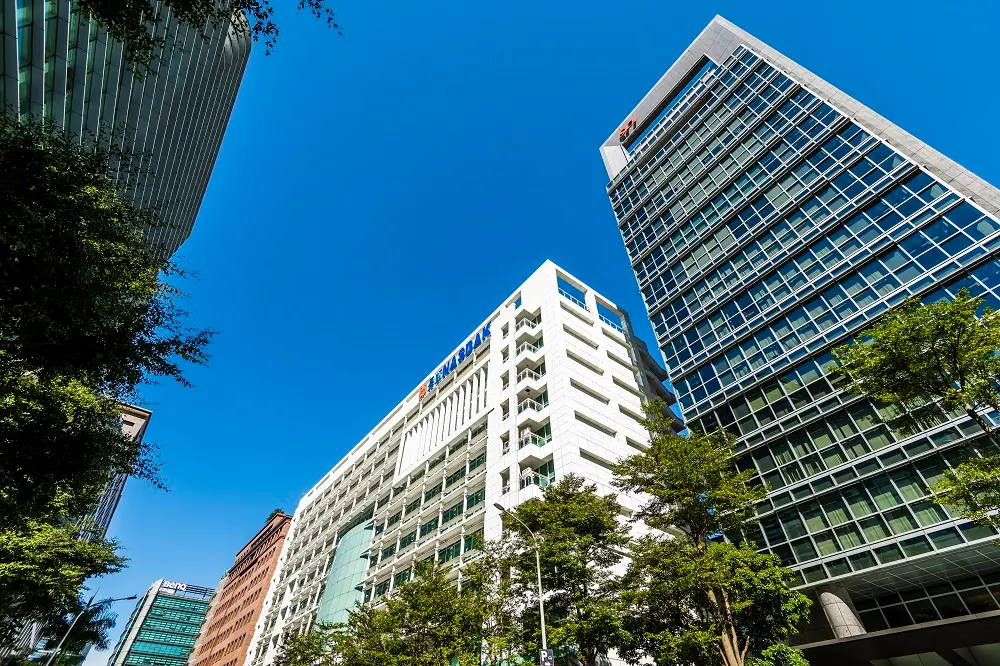 ▲今年前7月上市櫃法人於內科購置辦公室交易量衝破百億元。（圖／信義全球資產公司提供）