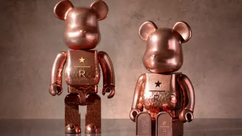 星巴克20萬「24K金庫柏力克熊」開賣！全台最大DREAM PLAZA限定
