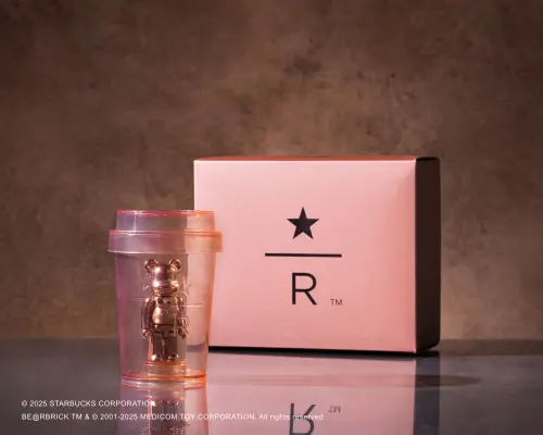 ▲「100%典藏BE@RBRICK套組」1,880元，2025/7/25限量販售。（圖／星巴克提供）