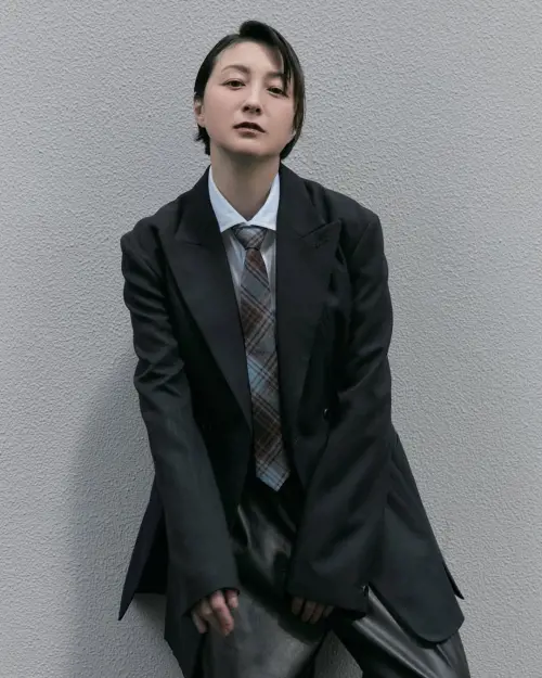 ▲廣末涼子不倫後日本媒體多方批評，隨後遭遇車禍、生病、情緒問題再度淡出演藝圈。（圖／翻攝自廣末涼子IG）