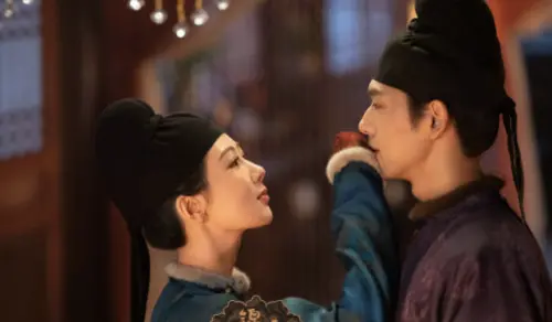 ▲楊紫（左）和李現（右）雖然CP感十足，但劇情了無新意。（圖／翻攝自微博）