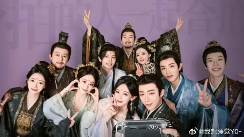 ▲《書卷一夢》穿書戀劇情深受觀眾喜愛。（圖／翻攝自微博）