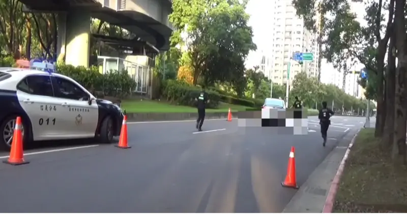 影／前科男路檢衝撞遭警開槍！忍槍傷2小時落網才就醫