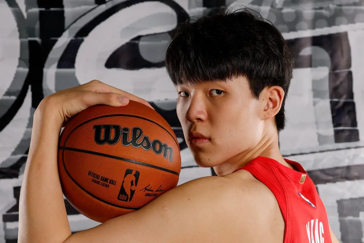 ▲NBA美國職籃 （National Basketball Association）洛杉磯快艇球星Kawhi Leonard近日透過視訊，與NBA新秀、「中國Jokic」楊瀚森進行了一場輕鬆對談。（圖／取自波特蘭拓荒者X）