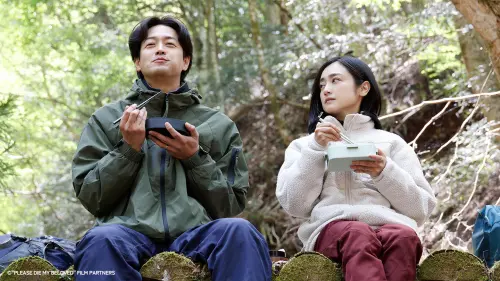 ▲《老公怎麼還不去死》中，安達祐實（右）和竹財輝之助飾演夫妻，2人紛紛出軌不倫仍企圖重修舊好。（圖／Hami Video）