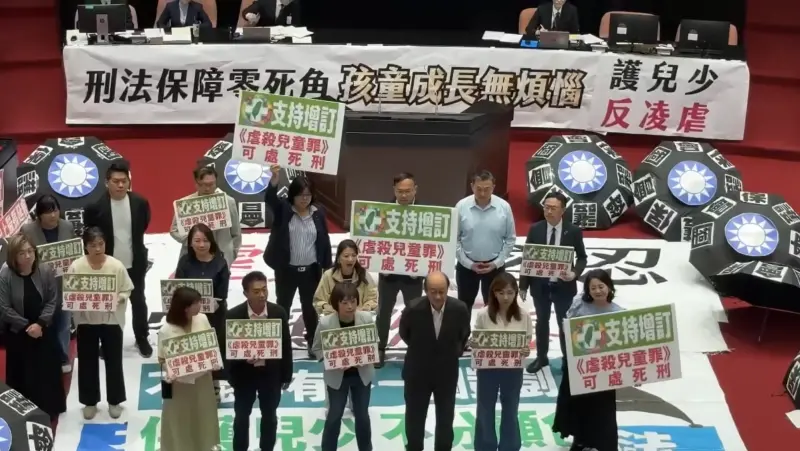 不只邱議瑩！藍綠白都曾有人投錯票　黃國昌曾酸：不具備立委能力