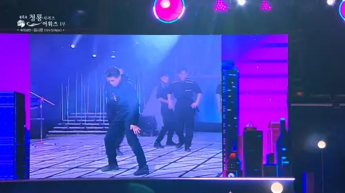 ▲▲▼李炳憲黑歷史被翻出，羞到低頭。（圖／chzzk）