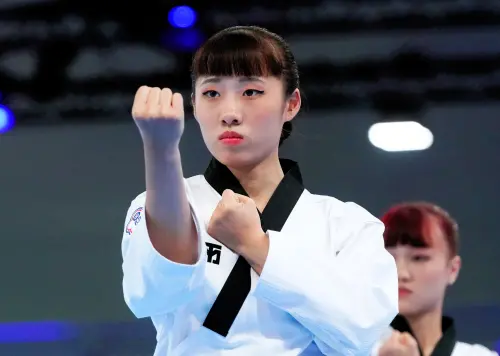 ▲由郭彥妤、陳歆雅與楊長螢組成的中華女團，為台灣代表團帶來本屆賽會首面獎牌與首面金牌。（圖／大專體總提供）