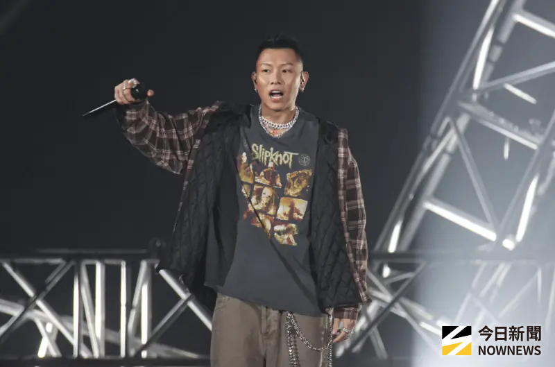 ▲饒舌歌手瘦子（如圖）近期曬出帶娃照，同框女兒互動超甜，而他也在文中感嘆時間太快，讓粉絲笑翻，直呼：「居然會發這種文章。」（圖／記者朱永強攝影）