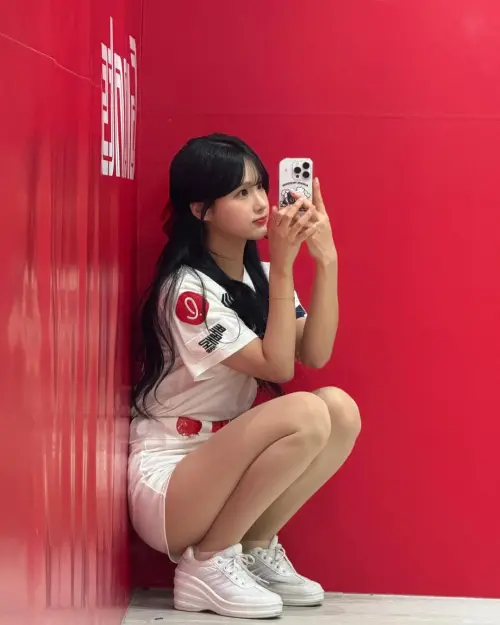 ▲崔洪邏在台、韓2地也有著大批粉絲支持。（圖／翻攝自崔洪邏IG）