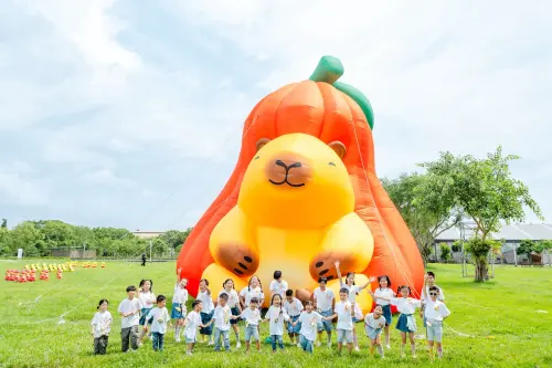 ▲「2025屏東夏日狂歡祭」有100隻超好拍的裝置藝術。（圖／翻攝屏東夏日狂歡祭官網）