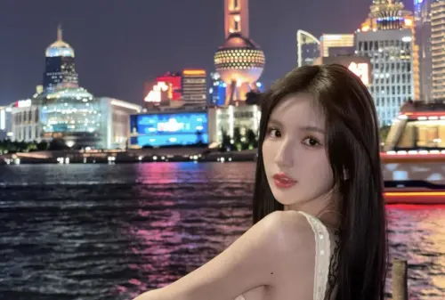 ▲Dora涉富商風波,近日飛上海旅遊引發熱議。(圖/Dora IG) ▲Dora涉富商風波,近日飛上海旅遊引發熱議。(圖/Dora IG)