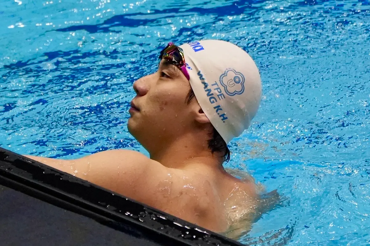 ▲「台灣蝶王」王冠閎在2025年世界大學運動會再度披掛上陣。於今（23）日凌晨舉行的男子100公尺蝶式決賽中，他游出52秒18，成績較前兩輪再進一步，最終排名第5。（圖／大專體總提供）