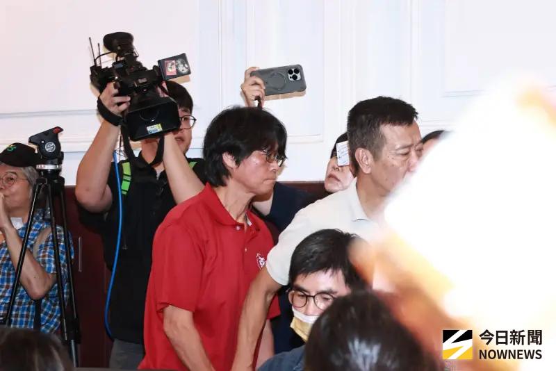 ▲台師大女足隊教練周台英遭撤銷教練證。（圖／記者吳翊緁攝）