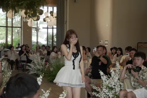 ▲李雅英在釜山舉辦小型粉絲見面會，現場氣氛十分熱鬧。（圖／韓國觀光公社提供）