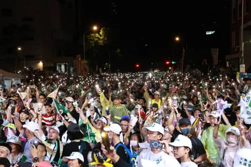 ▲護國晚會破萬人參與。（圖／記者吳翊緁攝，2025.07.19）