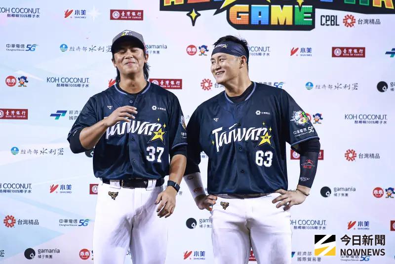 中職明星賽／蔣少宏主動牽起呂詠臻的手！回憶隊友情：這場面適合