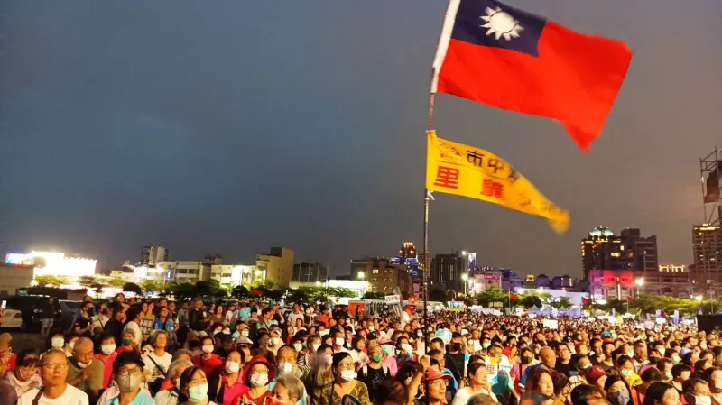 ▲藍營昨晚在台中市舉辦「中台灣再贏一次」反罷免萬人造勢晚會。（圖／翻攝立委羅廷瑋臉書，2025.07.20）