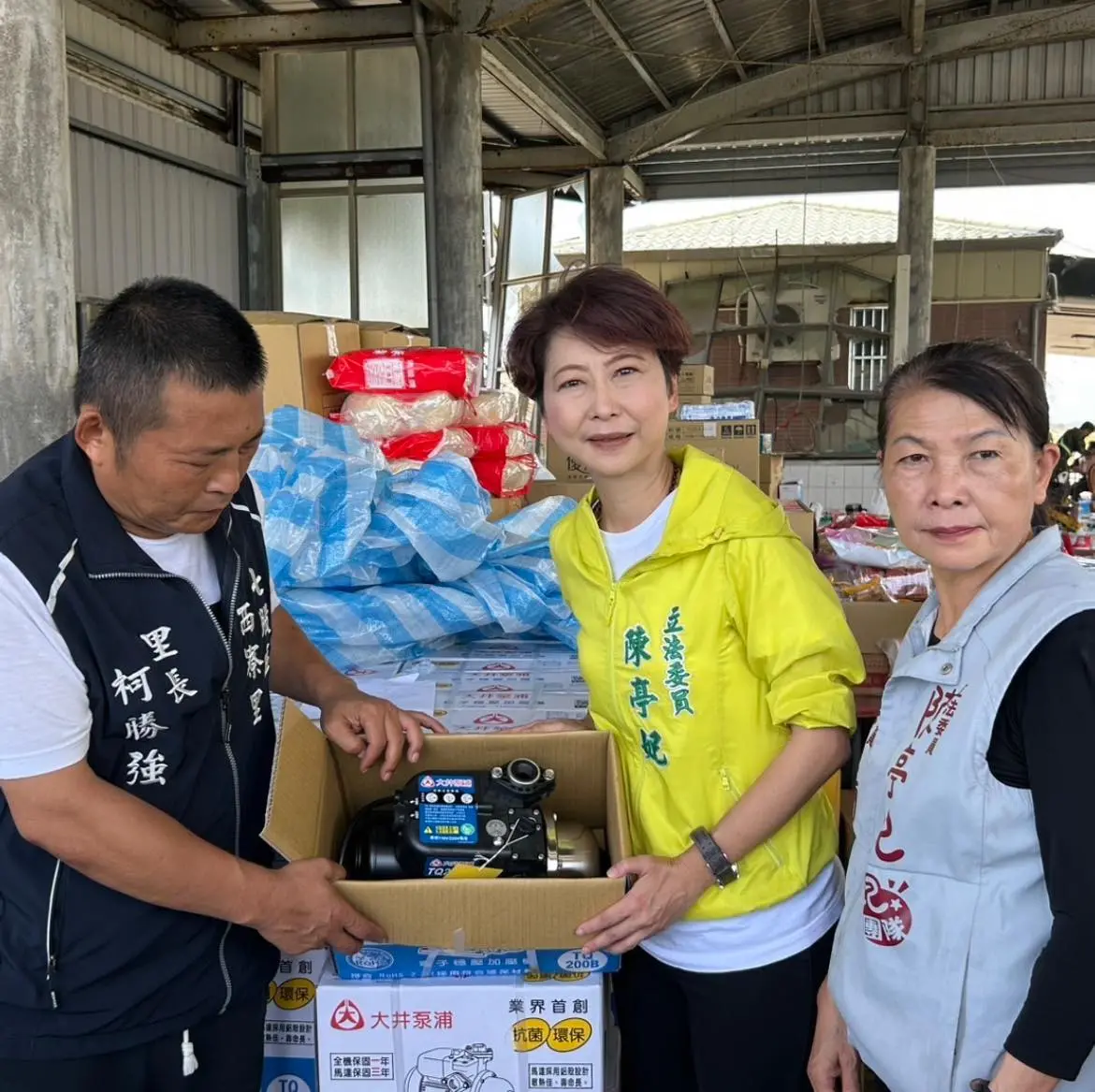 ▲陳亭妃積極到災區提供協助。（圖／翻攝陳亭妃臉書）