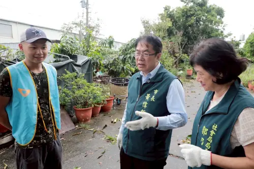 丹娜絲風災補助申請3天破兩千件　黃偉哲：從速從簡辦理
