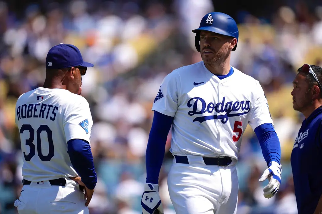 MLB／Freeman挨球傷退今天照打！自曝一早能握拳就決定上場