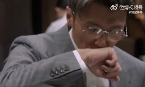 ▲謝霆鋒當評審惹議　試吃挨轟不衛生、太嚴格（圖／微博＠班尼弟弟）