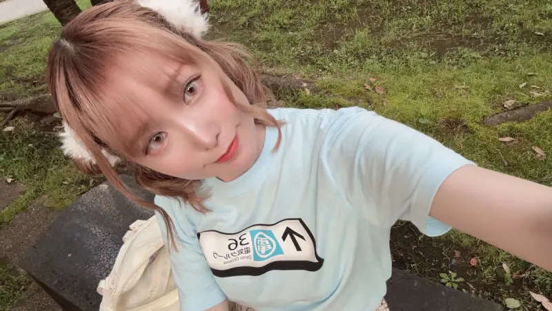 ▲前成人片女優Takanashi亞妖曝光成人產業界並不是那麼好賺，多數女優們都只能領死薪水，出席活動還只有2000元報酬，且剛進入AV界是不能馬上拍片賺錢的。（圖／たかなし亜妖X）