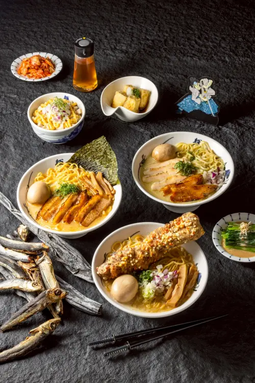 ▲麵屋武藏「拉麵買一送一」！免費升級套餐開幕優惠。（圖／麵屋武藏提供）