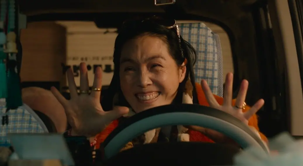 ▲韓劇《黑暗榮耀》中飾演宋慧喬母親的已故演員，朴志雅（如圖）的遺作《聖母殺手》18日在台上映，吸引許多影迷買票到電影院觀影，更有觀影超過12次的韓國影迷特地飛來台灣朝聖。（圖／鴻聯國際提供）