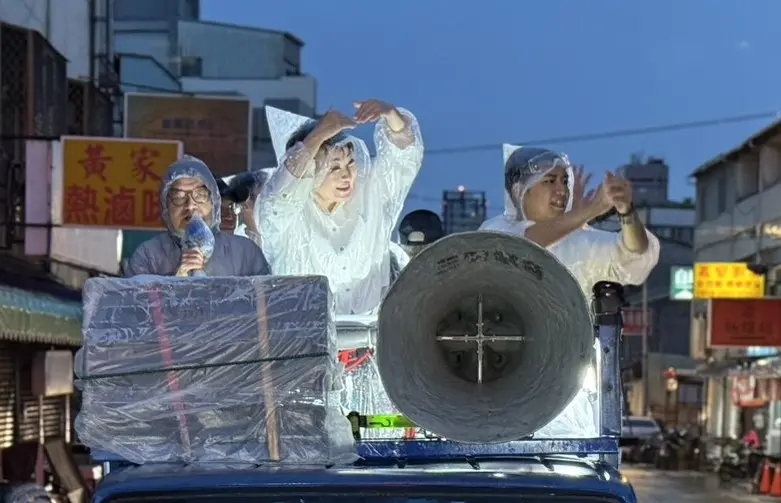 ▲盧秀燕將連續2晚陪藍委羅廷瑋車隊掃街。（圖／立委羅廷瑋提供，2025.07.21）