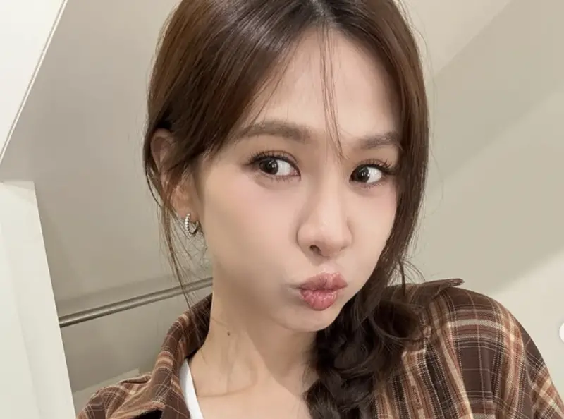 ▲安心亞（如圖）出演台版《我們的藍調時光》女主角，製作人柴智屏原有意促成許瑋甯、張鈞甯同台，但許瑋甯懷孕中確定不出演。（圖／翻攝自安心亞IG）