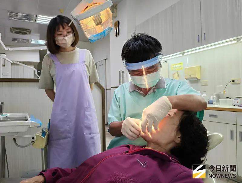 ▲屏東縣假牙補助持續開放申請，符合資格長者請把握機會。（圖／記者莊全成攝，2025.07.22）
