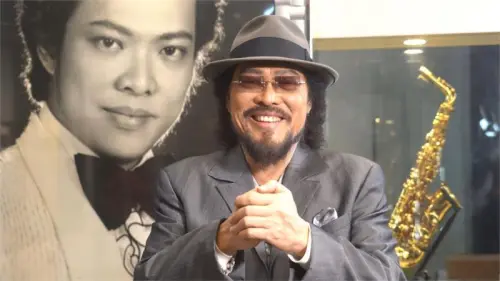 張菲引退6年後近況曝！驚喜現身饒河夜市　與粉絲合照1舉動引大讚
