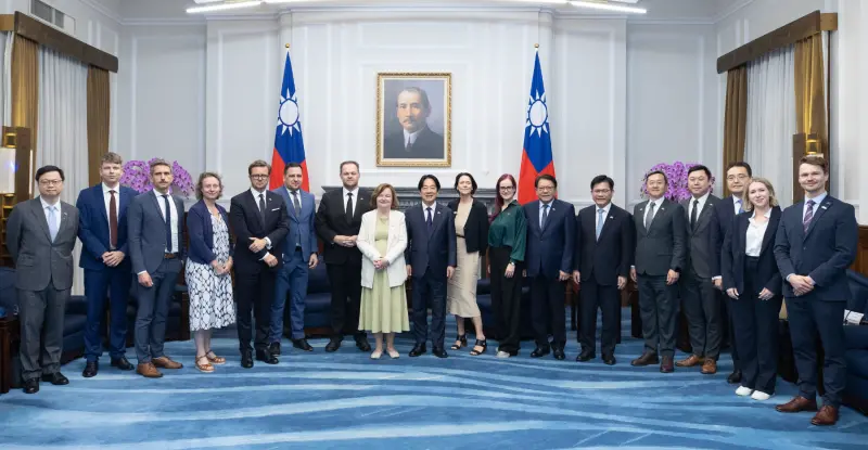 ▲賴清德接見「歐洲議會『歐洲民主之盾（EUDS）特別委員會』正式代表團」。（圖／總統府提供）