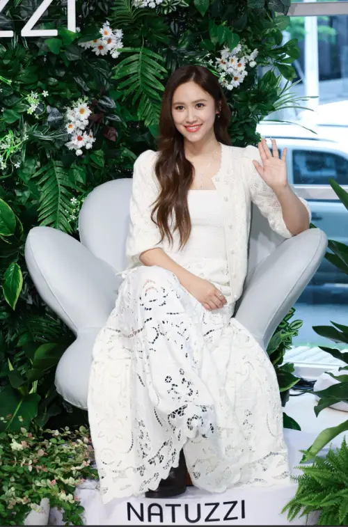 ▲吳姍儒邊忙照顧小孩,邊為工作忙碌。(圖/記者陳明安攝) ▲吳姍儒邊忙照顧小孩,邊為工作忙碌。(圖/記者陳明安攝)