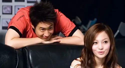 潘瑋柏曾和張韶涵台下牽手！〈快樂崇拜〉擦愛火　最後卻娶空姐妻
