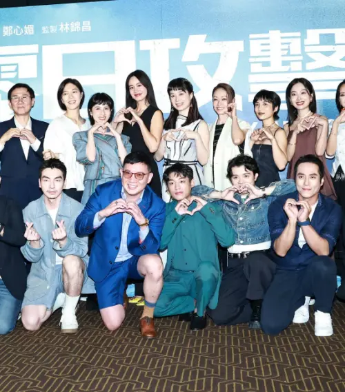 ▲杜汶澤（左二）靠政論節目模仿統戰角色，並表示「打開電視就有教材」。（圖／吳翊緁 攝影）