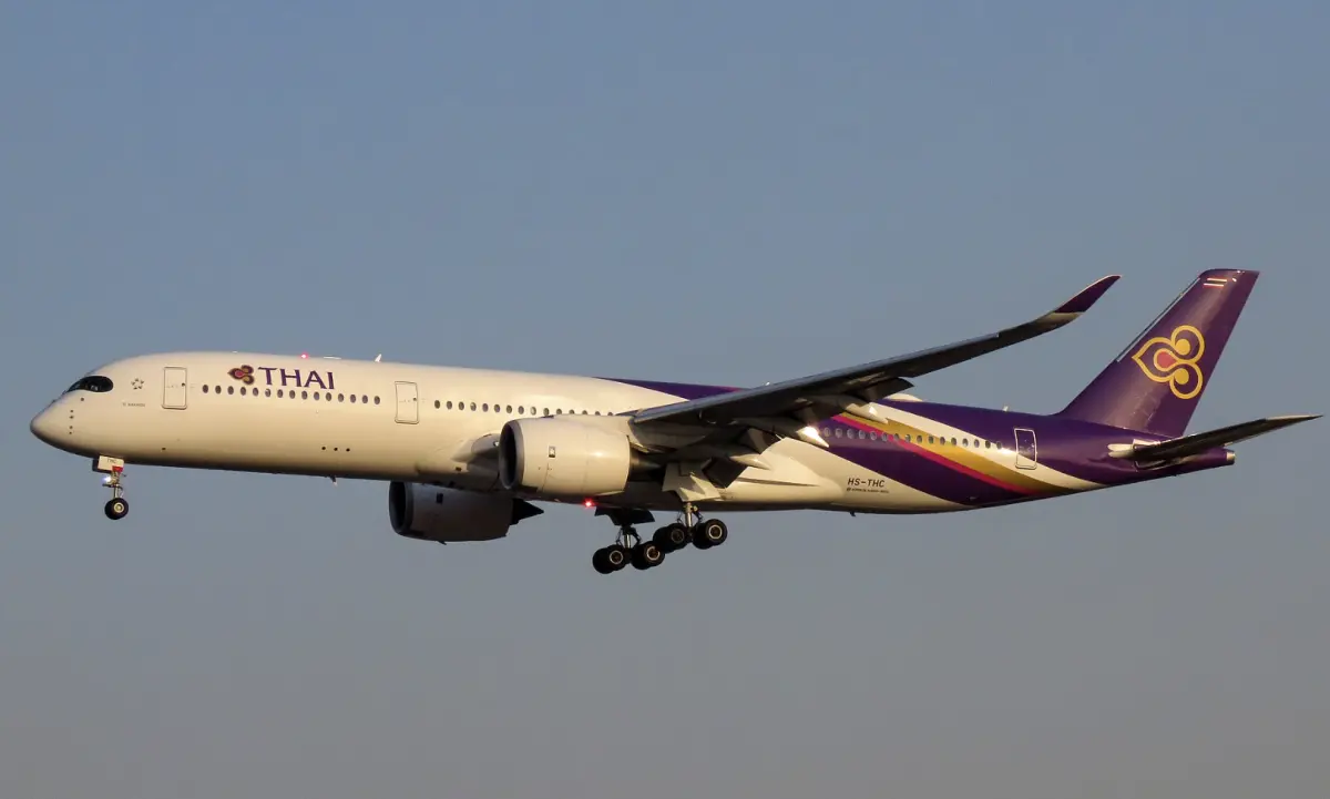 ▲泰國航空宣布8月將重返泰國證券交易所，象徵這家航空公司成功走出破產重整陰霾。（圖／翻攝自維基百科）