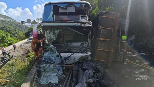 萬里車禍釀大傷亡！死者座位曝　專家揭保命關鍵：坐這2處最安全
