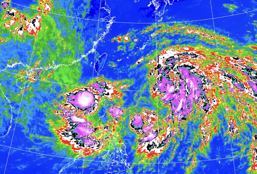 ▲范斯高颱風今早在台灣東方生成後，台灣南方、菲律賓附近有有新的熱帶低壓出現，不排除增強為颱風。（圖／中央氣象署）