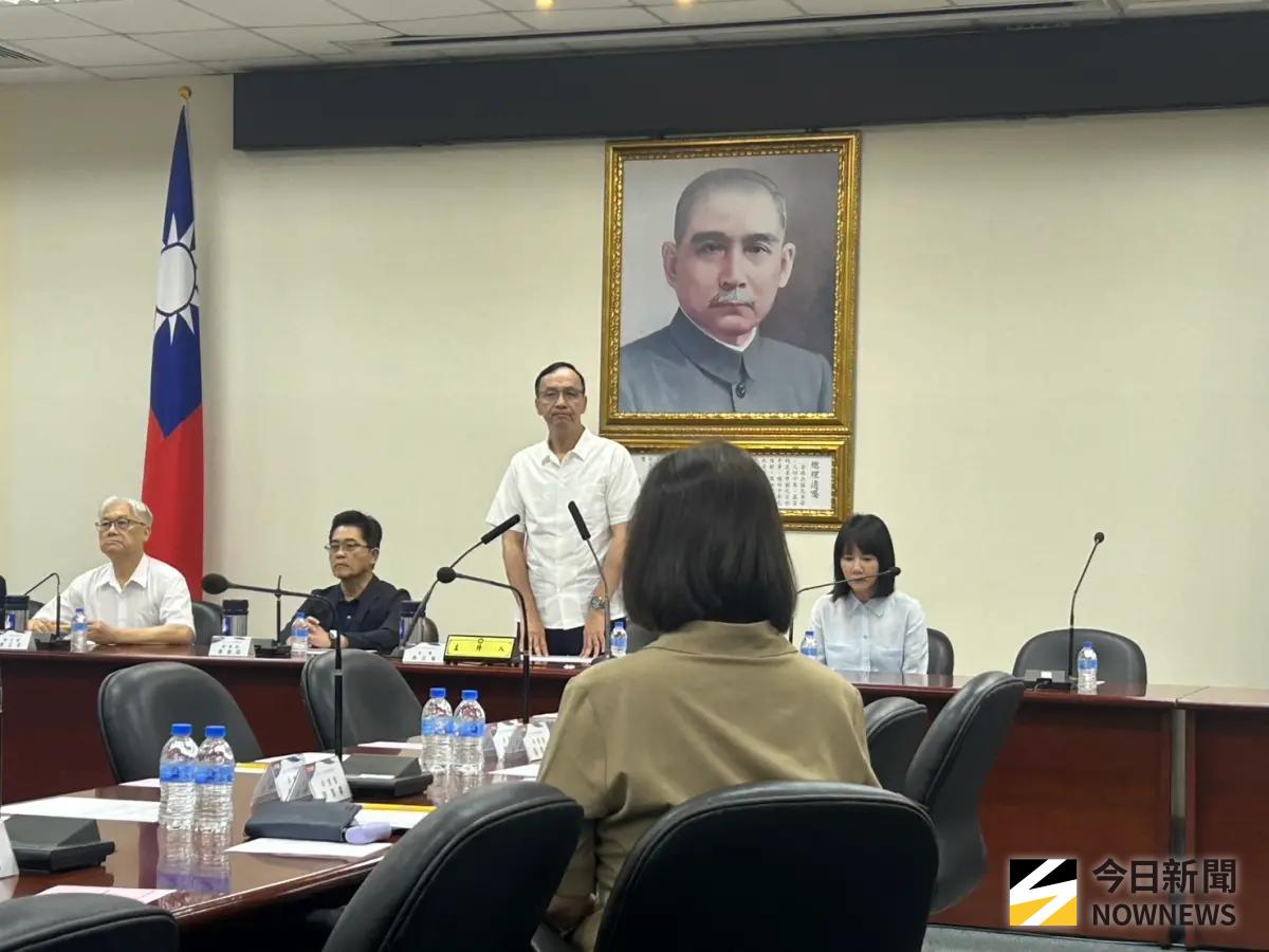 726大罷免／籲藍綠白都來投票 朱立倫：週六讓鬧劇到此為止