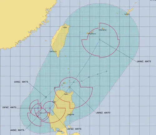 ▲美國聯合颱風警報中心預測，位於菲律賓西方近海的熱帶系統11W將出現大轉彎。（圖／JTWC）