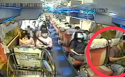 坐在客運第一排的39歲游姓男子,傷重不治。(圖/翻攝畫面) ▲坐在客運第一排的39歲游姓男子,傷重不治。(圖/翻攝畫面)