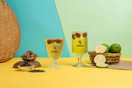 【COMEBUYx喜年來】聯名！買雙杯組　贈「爽辣V餅乾-青花椒口味」
