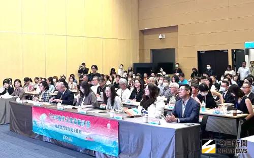 ▲海洋委員會舉辦海洋文化領航計畫培訓研習及交流工作坊活動，有歷年補助團隊、藝文界代表及學術實務工作者與會，以展現推動海洋文化的豐碩成果。(圖／記者黃守作攝，2025.07.23)