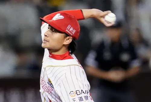 ▲徐若熙本戰用83球投完7局退場，被問到提早收工是否跟上周明星賽出賽有關，味全龍總教練葉君璋坦言確實有考量，但也強調目前已無投球限制，只是「再投也沒意義了」。（圖／味全龍提供）