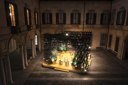 ▲Anything Butts：於2016米蘭設計週展出，以回收IQOS電子煙濾嘴打造空氣淨化裝置。（圖／小智研發提供）