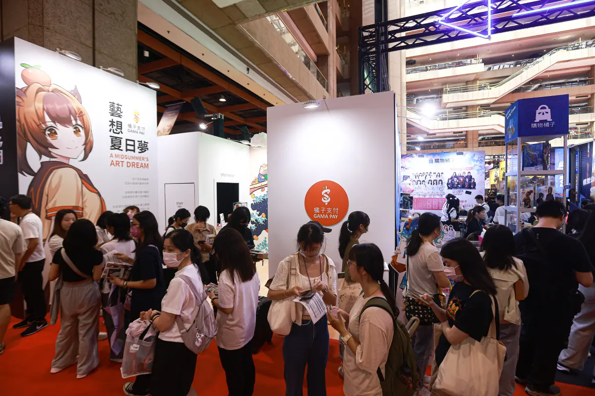 漫博「橘子嘉年華」爆排隊潮！5大展區最強攻略：免費禮物拿不完