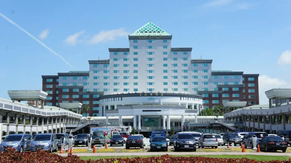 ▲台南市工務局一名34歲男公務員勘災翹班，闖進國小猥褻2名男童遭收押。（圖／翻攝臺南市政府官網）